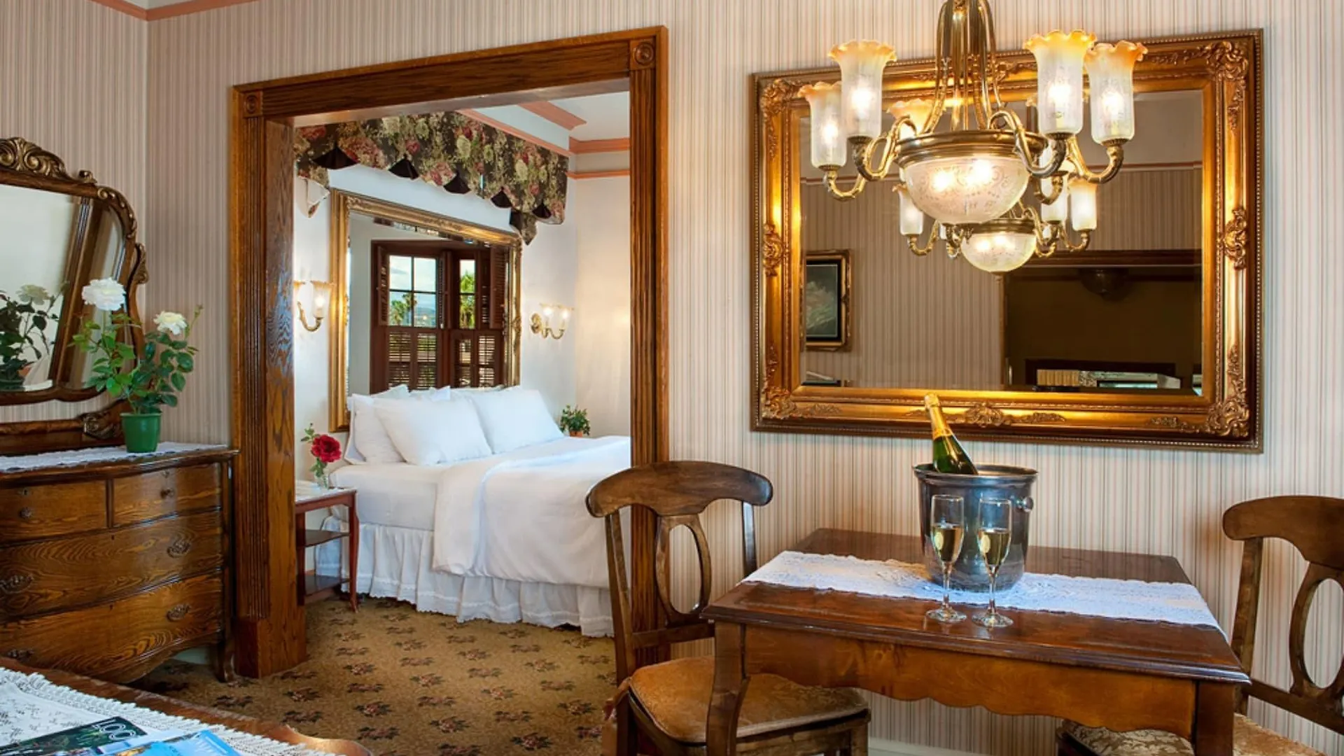 Doryman'S Oceanfront Inn Newport Beach Couette-café